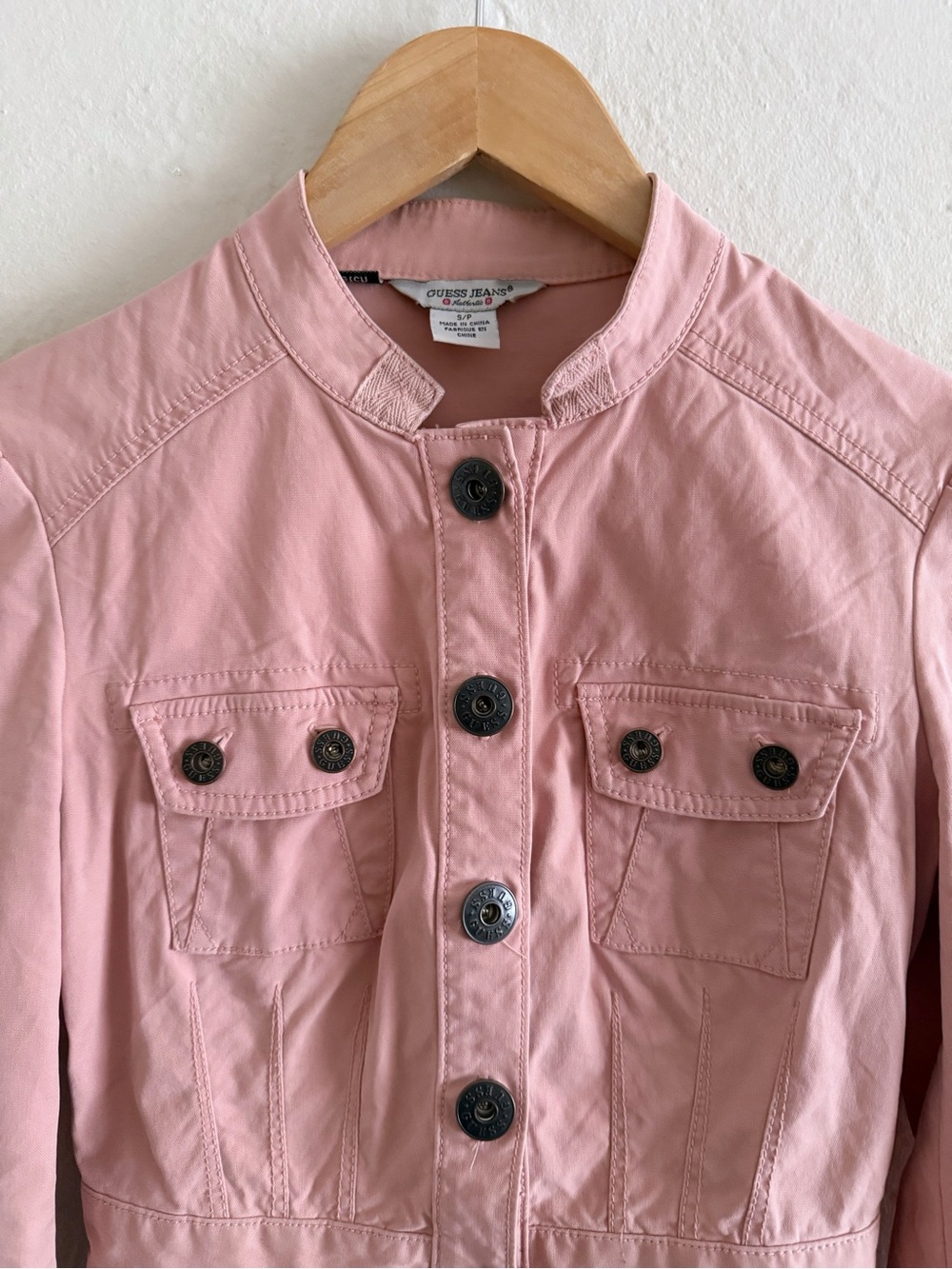 Y2K Guess Pink Button-Front Cropped Jacket - Picture 3 of 6